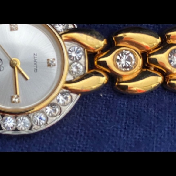 Vintage Elizabeth Taylor White Diamonds main image 6